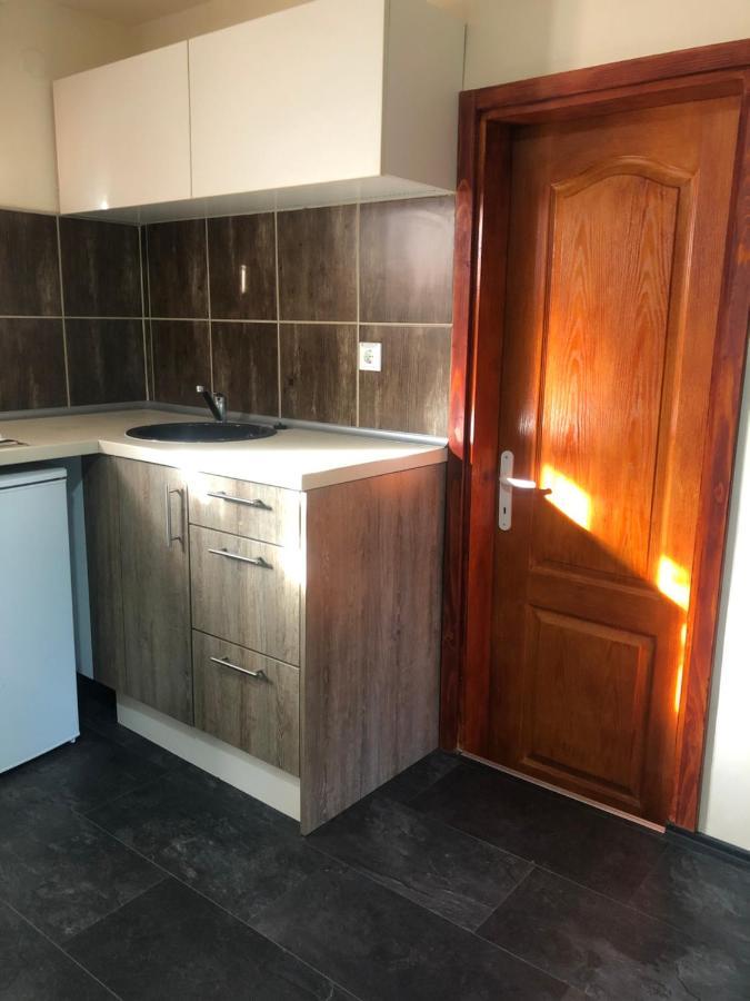 Apartmani Morava 54 Kocino Selo Zewnętrze zdjęcie