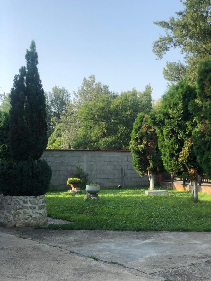 Apartmani Morava 54 Kocino Selo Zewnętrze zdjęcie