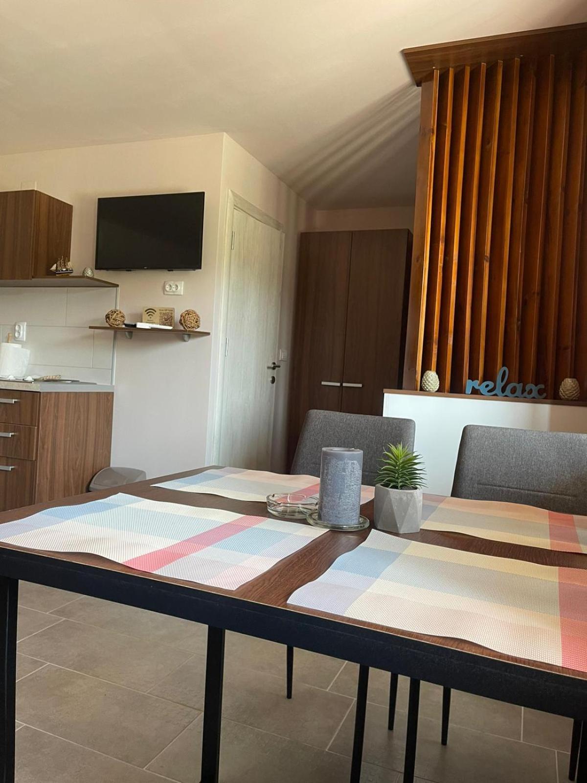 Apartmani Morava 54 Kocino Selo Zewnętrze zdjęcie